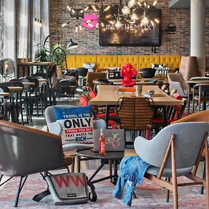 Moxy Frankfurt Airport Кельстербах